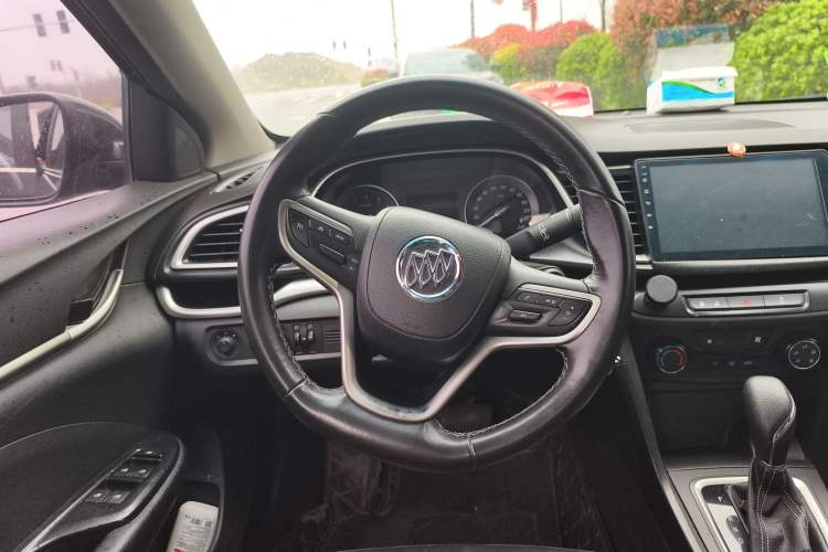 Used Buick GT 2018 18T Automatic Elite Model