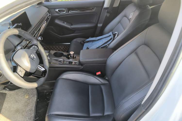 Used Honda Civic 2023 240TURBO CVT Dynamic Edition