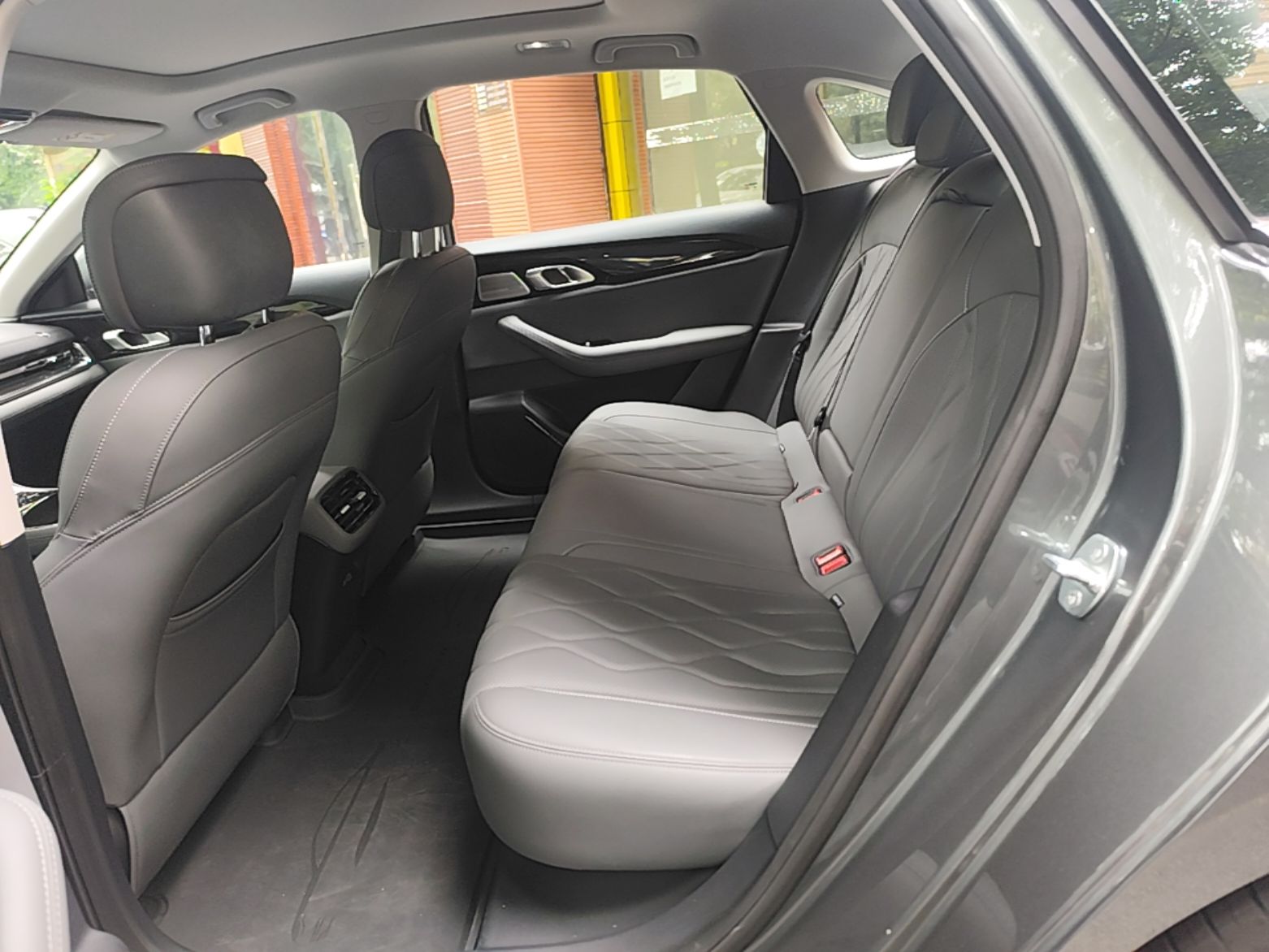 Geely Galaxy A7 2025 Model EM-i 150km Exploration+ Edition — снимка 20