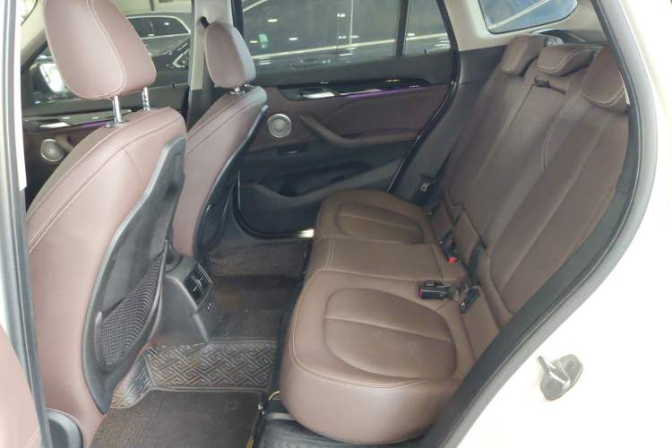 Used BMW X1 2022 sDrive25Li Leading Model Left Rear Seat