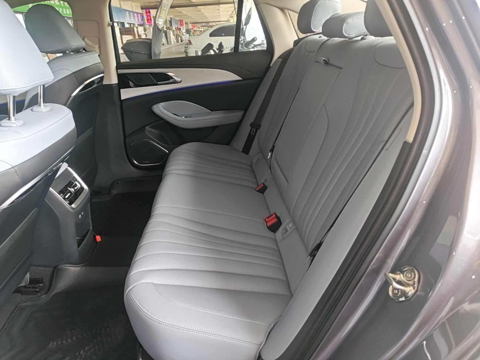 Hongqi H5 PHEV 2025 170 Super Hybrid Version — снимка 20