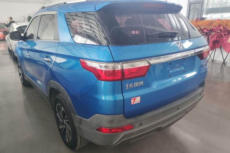 Used Dongfeng Fengon S560 2018 1.8L Manual Comfort 5-Seater China V Standard
