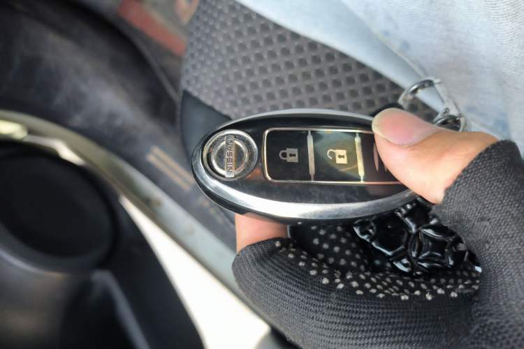 Used Nissan Kicks 2019 1.5L CVT Smart Connect Luxury Edition
