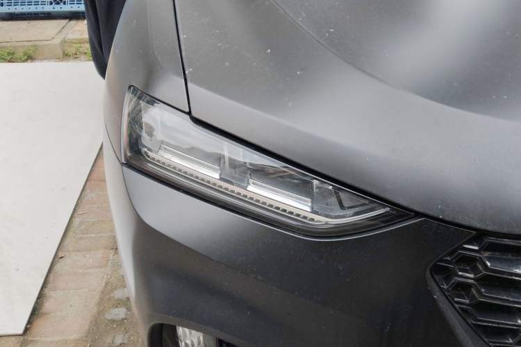 Used Wey VV7 2017 2.0T Flagship Model Right Front Headlight