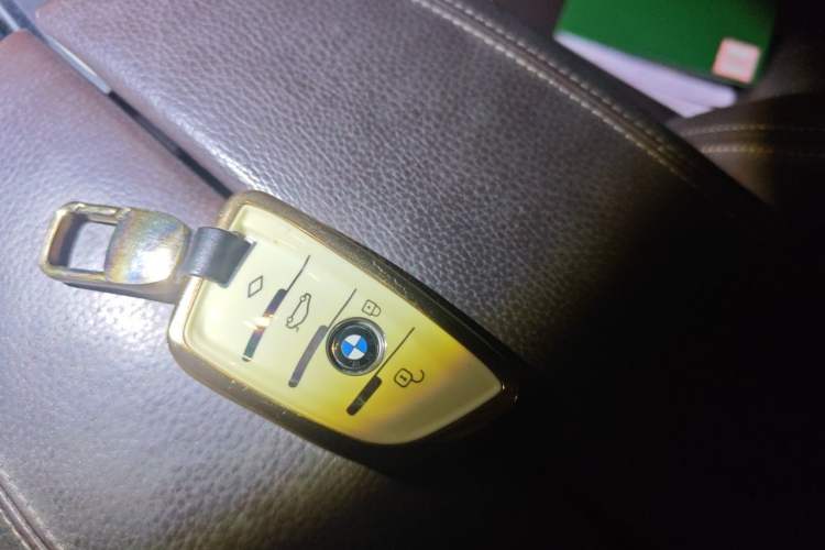 Used BMW X5 2018 xDrive28i
