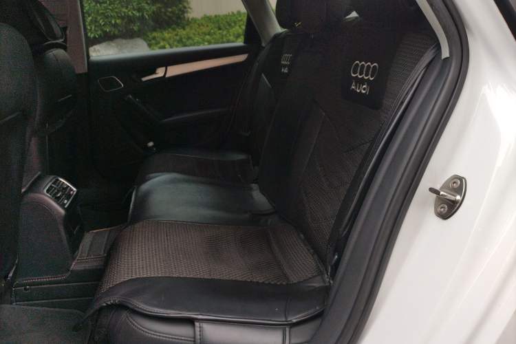 Used Audi A4L 2016 35 TFSI Collector's Edition Automatic Standard Model Left Rear Seat