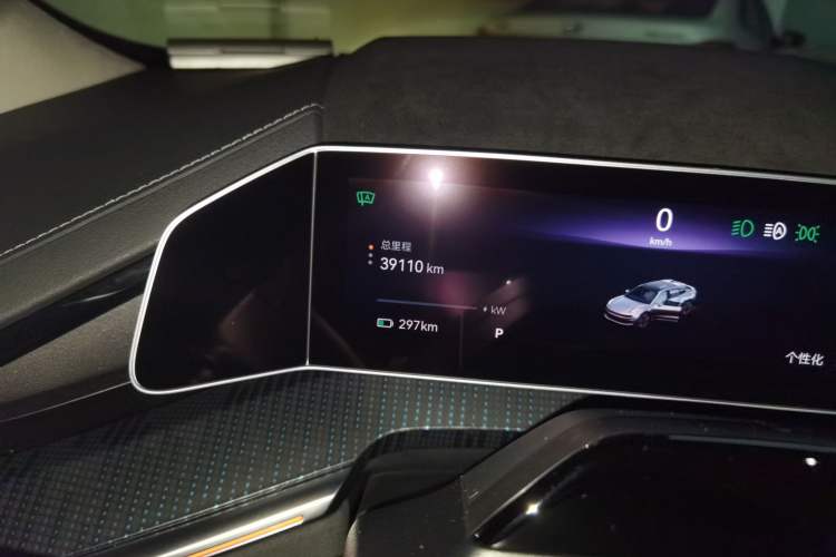 Used Zeekr 001 2023 WE Edition 100 kWh Odometer Close Up