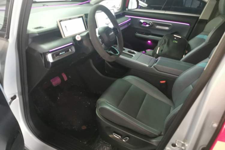 Used AION Y 2023 Younger Star Edition
