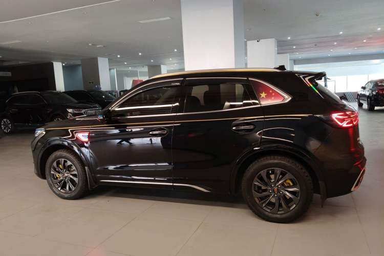 Used Hongqi HS5 2023 2.0T Qixiang Pro Edition
