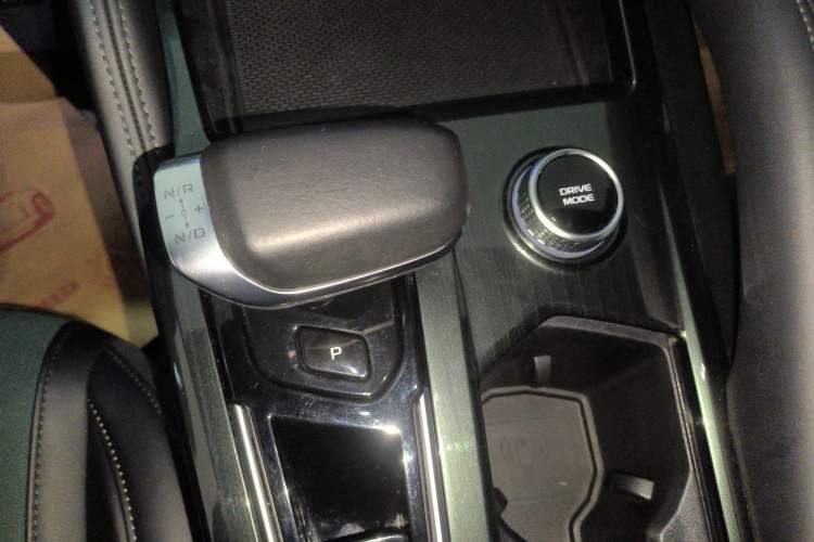 Used Geely Auto Monjaro L 2021 2.0TD High-Power Automatic All-Wheel Drive Luxury Version
