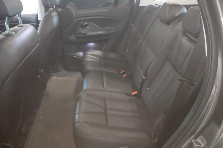 Used Nio ES8 2018 355 km Base Version 7-Seater Edition Left Rear Seat