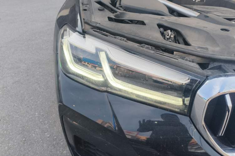 Used BMW 5 Series 2023 Restyled 530Li Leading Edition M Sport Package
