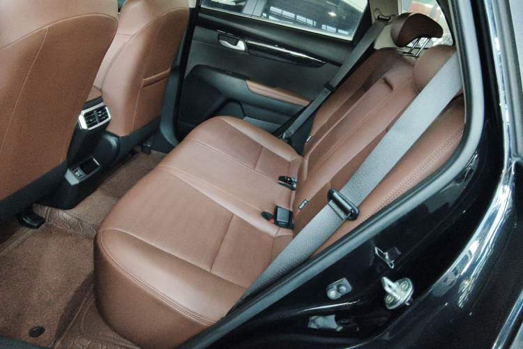 Used Kia Sportage R 2021 Ace 2.0L Splendid Edition Left Rear Seat