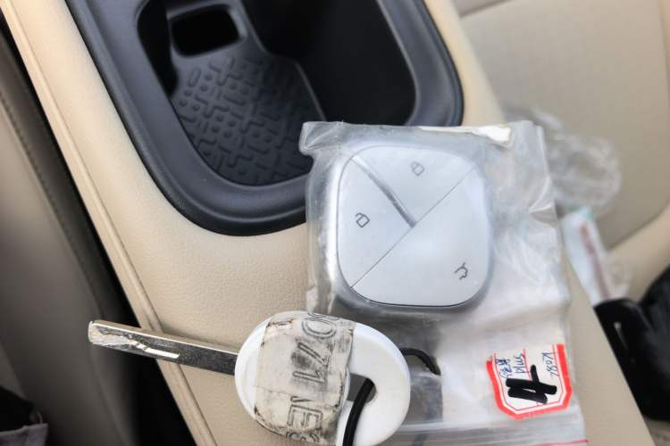 Used Wuling Bingo PLUS 2024 401 km Range 5-Seater Version