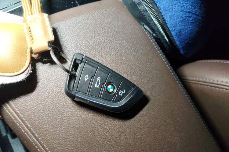 Used BMW i3 2022 eDrive 35 L
