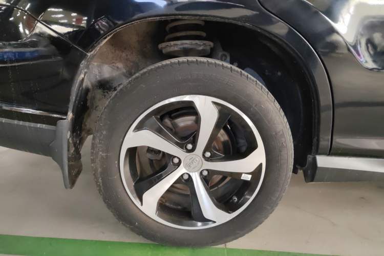 Used BYD S7 2015 2.0T Upgraded Automatic Luxury Version
