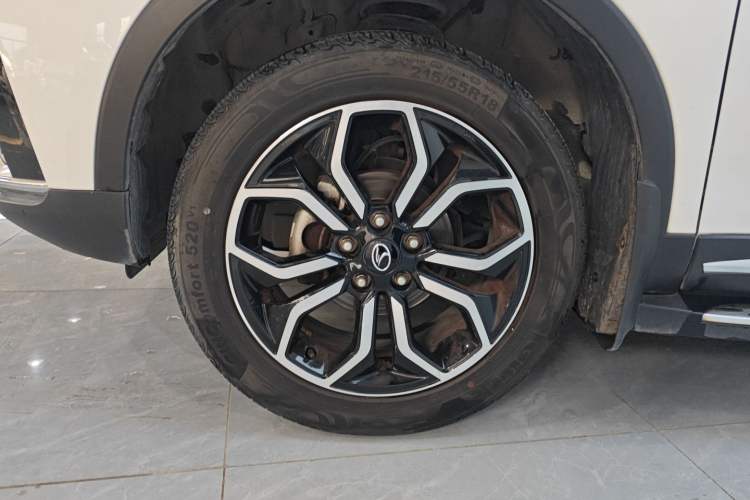 Used Soueast DX5 2021 1.5L Manual Deluxe Upgrade Version
