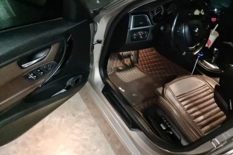 Used BMW 3 Series 2018 320Li Fashion Model
