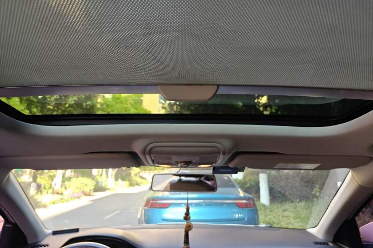 Used Skoda Octavia 2017 Classic Model 1.6L Automatic Comfort Edition Headliner