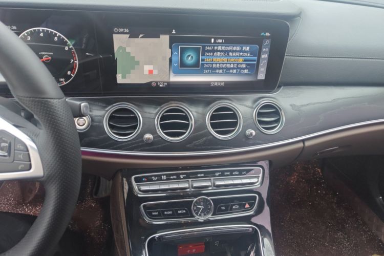 Used Mercedes-Benz E-Class 2016 E 300 L Sporty and Stylish Model
