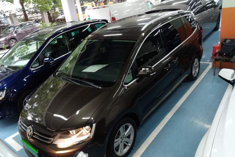 Used Volkswagen Sharan 2018 380TSI Comfort Edition 7-Seater