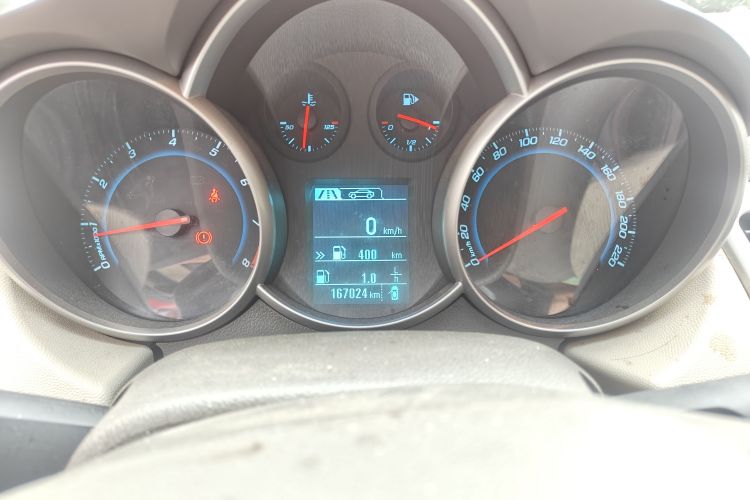 Used Chevrolet Cruze 2015 1.5L Classic SL MT Instrument Cluster