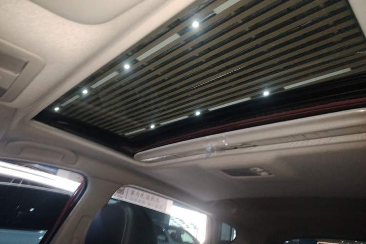 Used Nissan Tiida 2021 1.6L CVT Cool Edition
