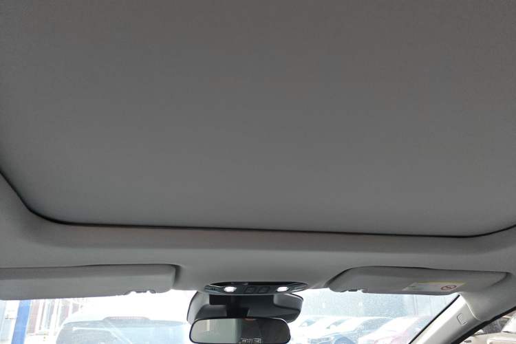 Used AION Y 2023 Younger Star Edition