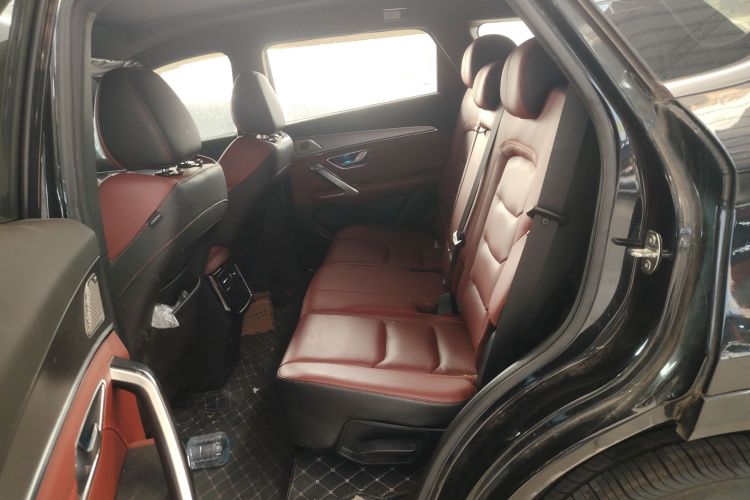 Used JETOUR X70 PLUS 2021 1.6T DCT Pro 7-seater
