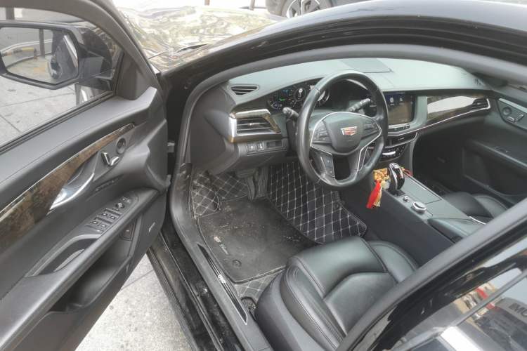 Used Cadillac CT6 2021 28T Luxury Version
