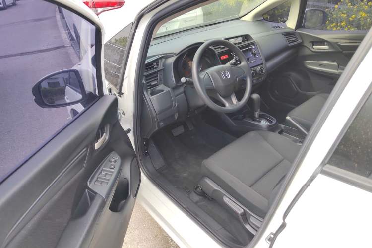 Used Honda Fit 2016 1.5L LX CVT Comfort Model Driver Seat