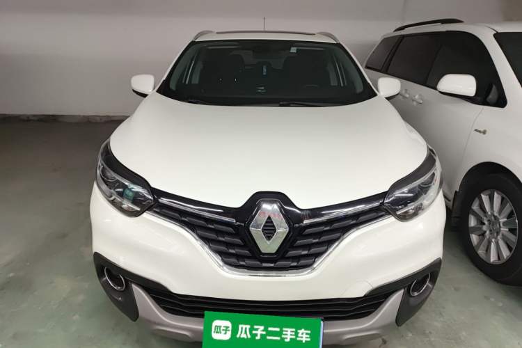 Used Renault Kadjar 2017 2.0L Two-Wheel Drive Comfort Edition Front