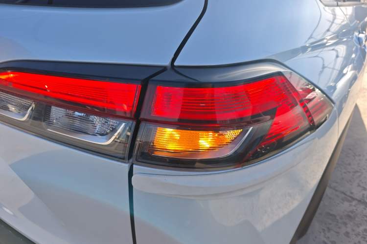 Used Toyota FRONTLANDER 2023 2.0L CVT Luxury Edition
