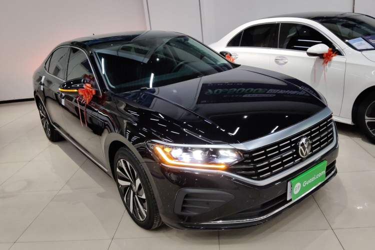 Used Volkswagen Passat 2025 Premium Version 380TSI Dragon Edition
