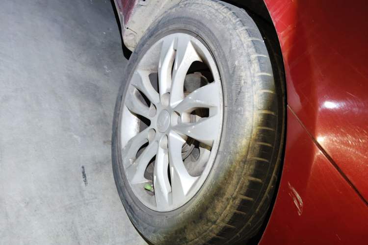 Used Geely Auto Emgrand 2016 Sedan 1.5L CVT Upward Version