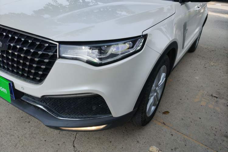 Used Zotye T700 2017 1.8T Dual-Clutch Prestige Model
