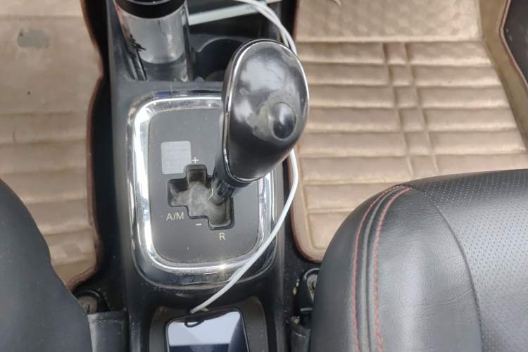 Used CHANGAN OSHAN Olisway 2014 1.4L AMT Luxury Model
