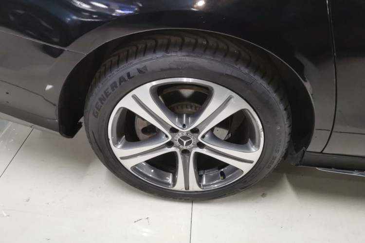 Used Mercedes-Benz E-Class 2019 E 200 L Sport Edition Exterior 5