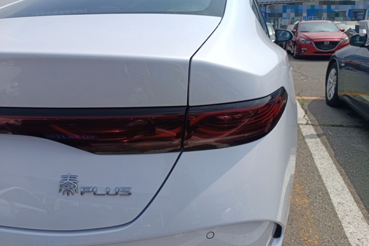 Used BYD Qin PLUS 2025 DM-i Smart Drive 55KM Leading Model
