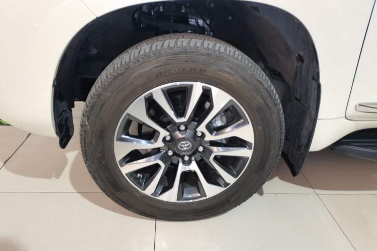 Used Toyota Prado 
