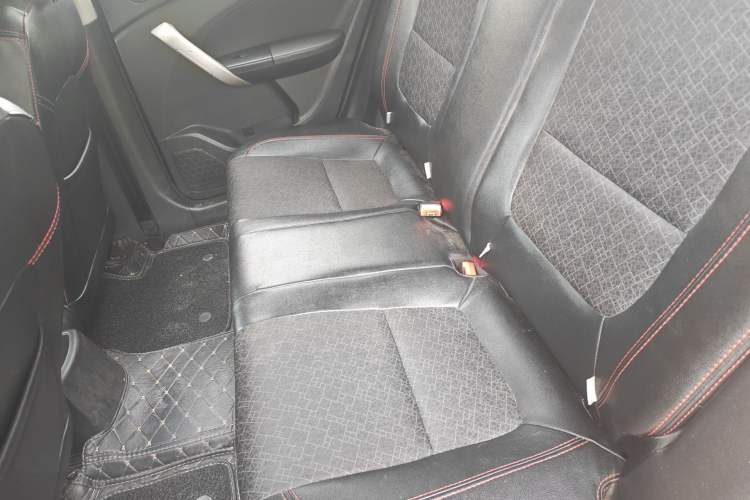 Used Cowin C3R 2015 1.5L Manual Yellow Diamond Edition Left Rear Seat