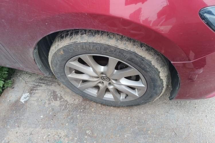 Used Mazda Atenza 2015 2.0L Blue Sky Luxury Edition Right Front Wheel Hub