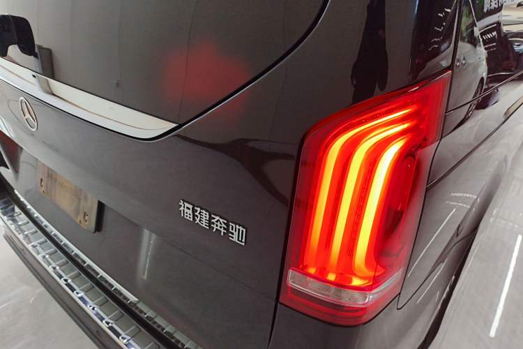 Used Mercedes-Benz V-Class 2020 V 260 L Long-wheelbase Luxury Edition