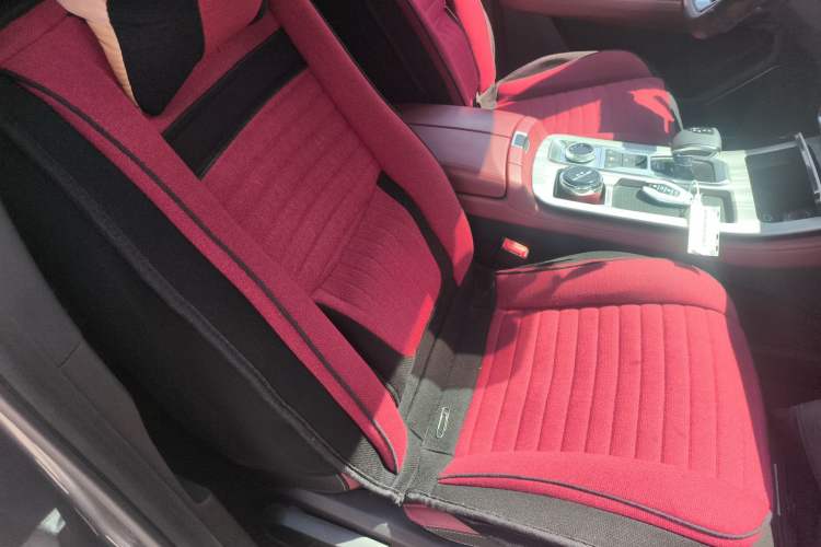 Used JETOUR X70 PLUS 2023 1.6T DCT Stronger 7-Seater Right Front Seat