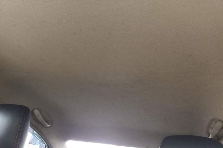 Used Kia K2 2015 Sedan 1.4L Automatic GLS Headliner