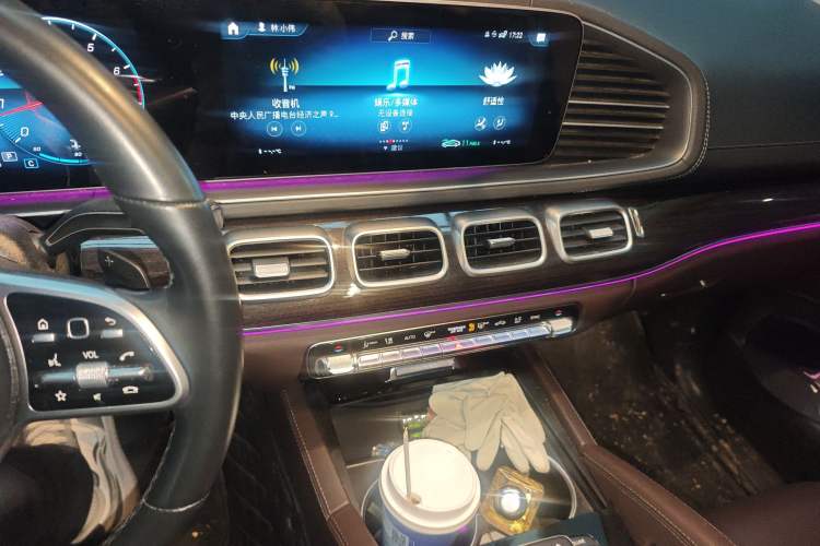 Used Mercedes-Benz GLE 2022 GLE 350 4MATIC Stylish Model
