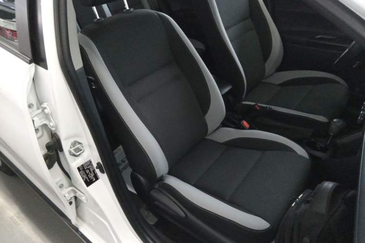 Used Toyota YARiS L Zhi Xuan 2022 X-Trail 1.5L CVT Leading PLUS Edition
