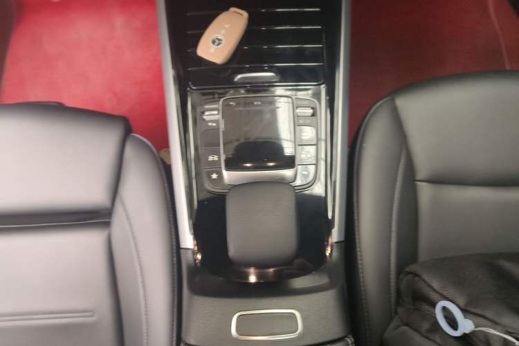 Used Mercedes-Benz GLA 2023 GLA 200 Gear Lever