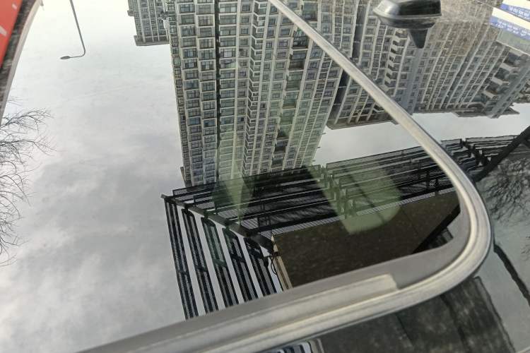 Used Volkswagen Tharu 2023 300TSI Two-Wheel-Drive Moon Luxury Edition Roof