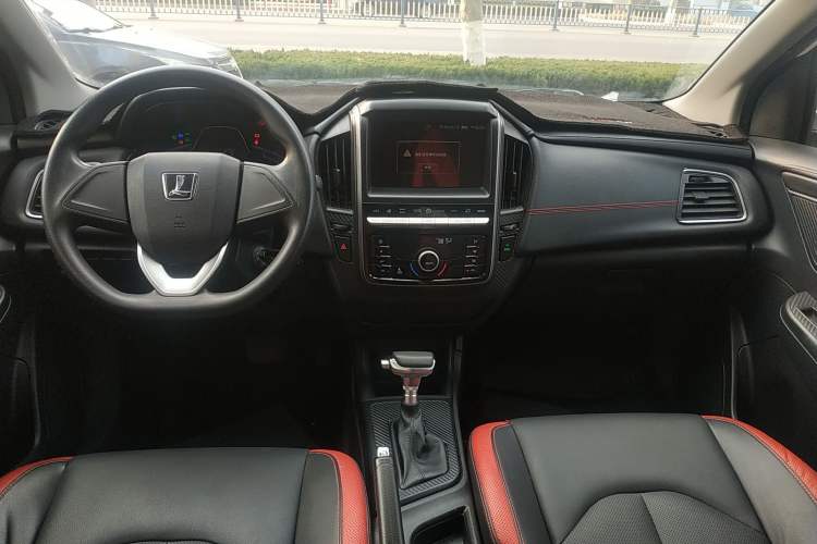 Used Luxgen U5 SUV 2017 1.6L CVT Knight Edition
